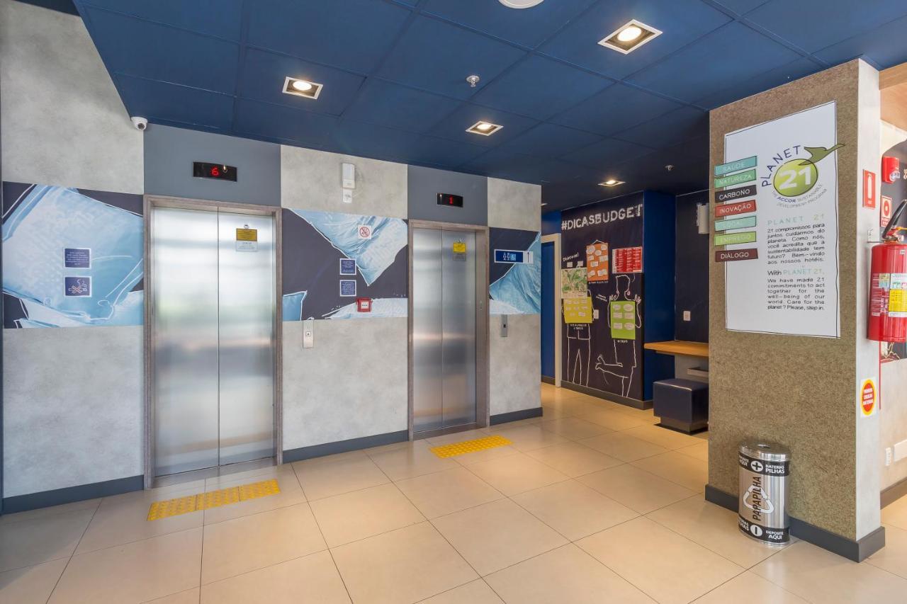 Ibis Budget Blumenau Exterior foto